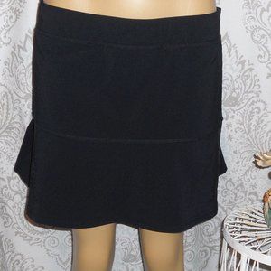 Vineyard Vines S Black Skort/Shorts Laser Cut Hemline